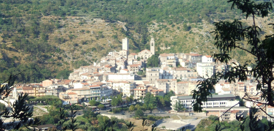 Castelforte / Art Bonus per salvare la Vasca di Nerone e il Castello Baronale di Suio