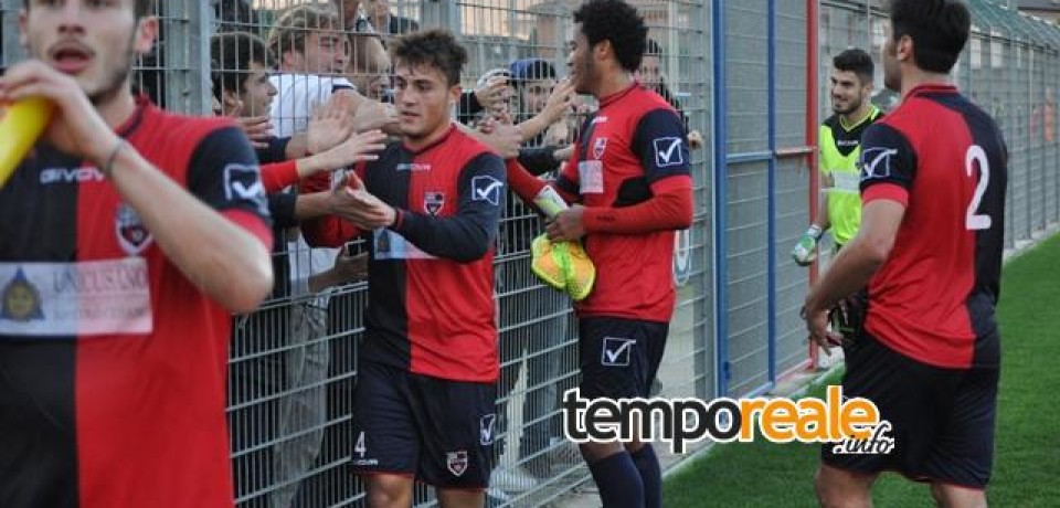 Calcio, l’Unicusano Fondi non va oltre lo 0 a 0 con il Cynthia