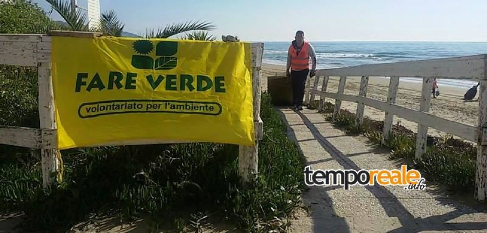 Fondi / “Mare d’Inverno”, la spiaggia di Capratica tirata a lucido dai volontari di “Fare Verde”