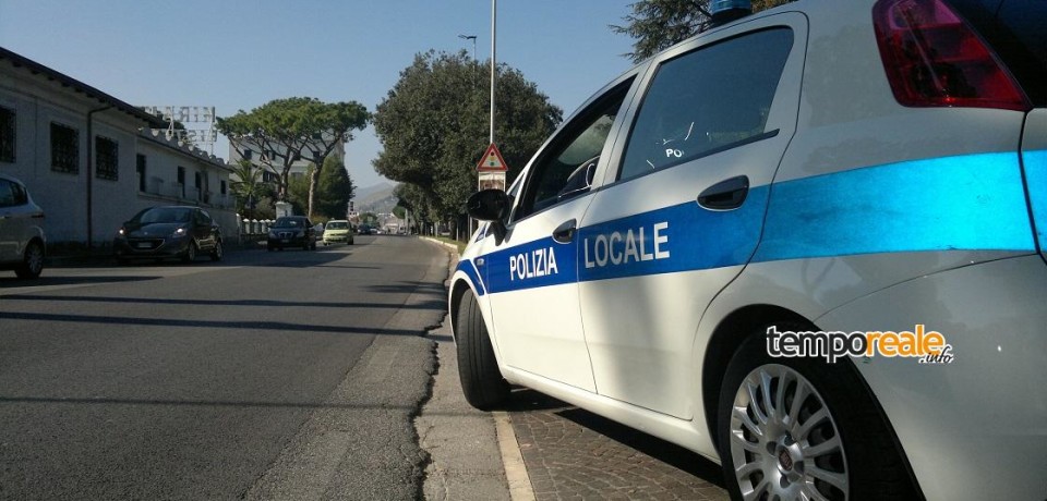 Itri / Abbandono di rifiuti, Polizia locale in azione contro i trasgressori