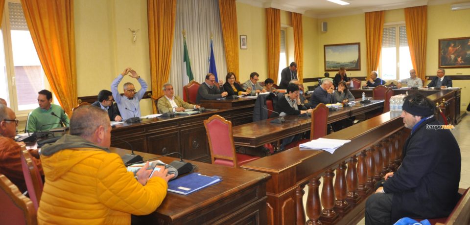 Gaeta / Commercio, domani in consiglio comunale il regolamento anti sale slot, vlt e sexy shop