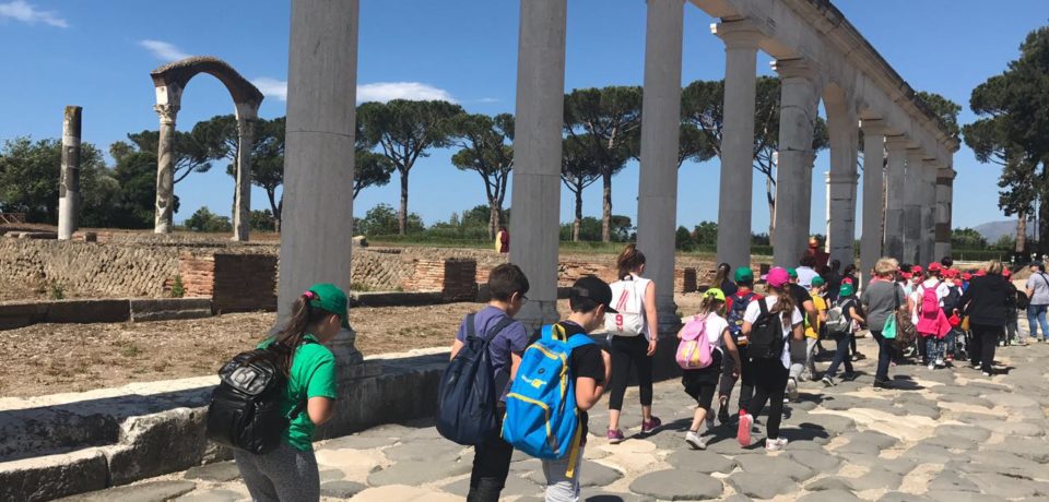 Formia / Biblioteca “La Casa dei Libri”, visita al comprensorio di Minturnae nell’ambito del progetto “Appia Regina Librarum”