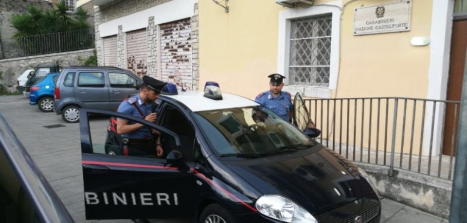 Castelforte / Nascondeva un coltello di 22 centimetri, denunciato un diciottenne