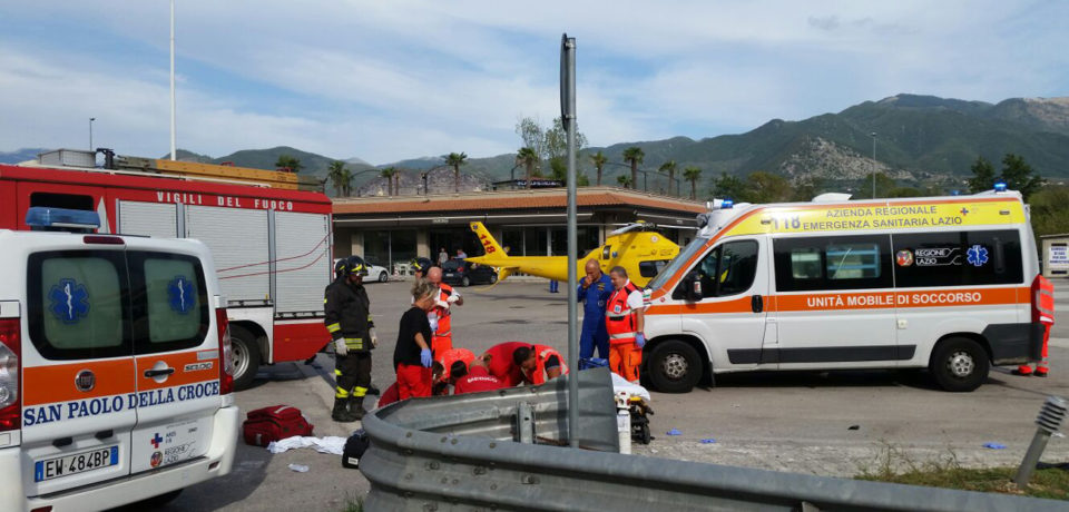 Scontro tra auto e moto a Sant’Elia Fiumerapido, gravi due giovani di Formia