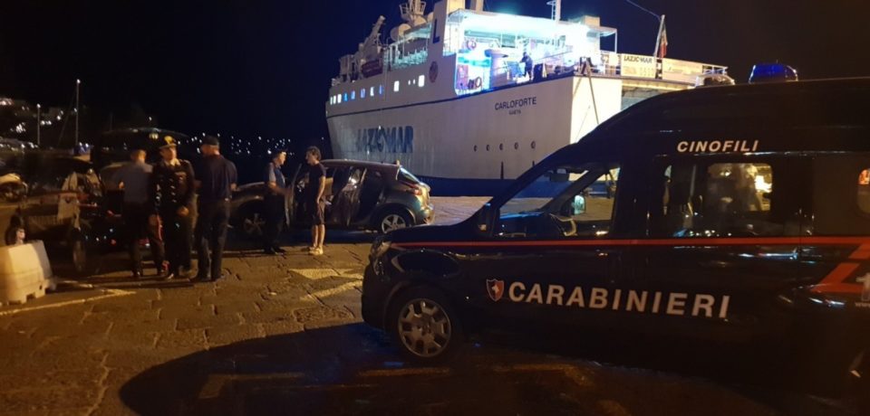 Ponza / Controlli dei carabinieri nel weekend: un arresto per droga