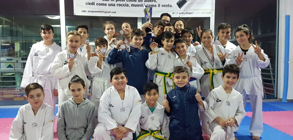 Taekwondo: la Scuola Sirignano conquista 18 medaglie al Campionato Interregionale Lazio