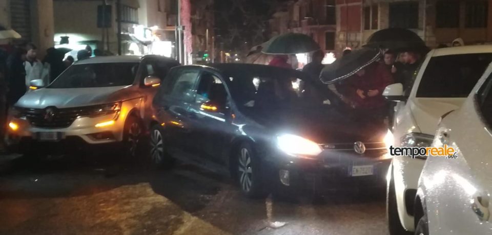 Gaeta / Creano il caos in Corso Cavour, fermati due ubriachi