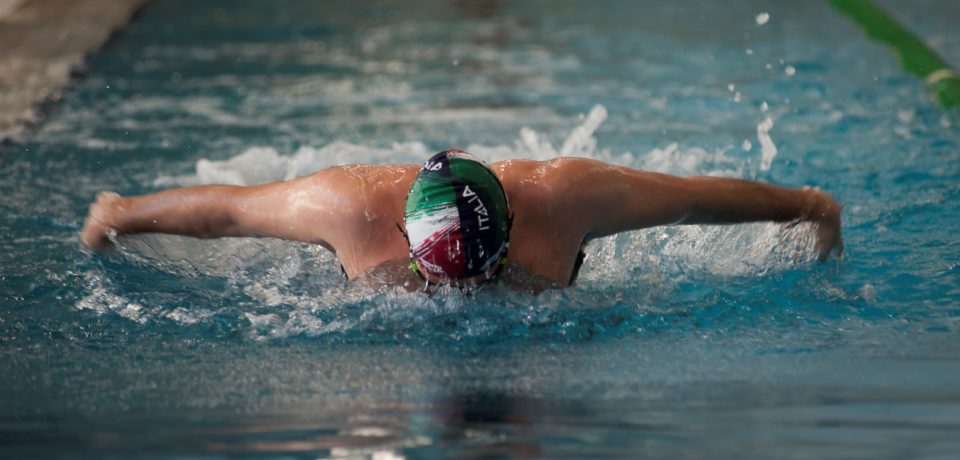 Gaeta / Torna “Nuotando sulle onde della solidarietà”, la maratona di nuoto per Telethon