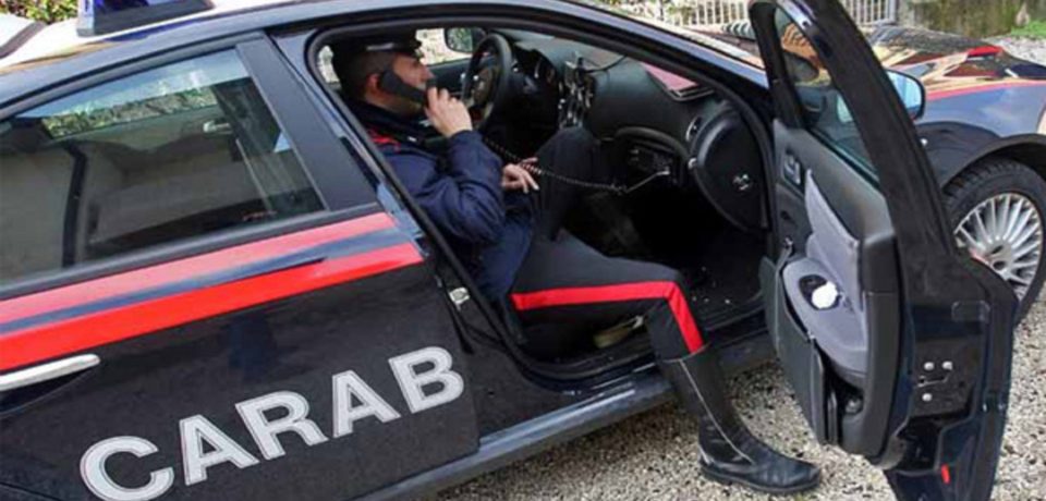 Fondi / Tassista abusivo ed estorsore, arrestato dai carabinieri
