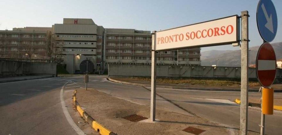 Latina / Dieci mesi per una mammografia
