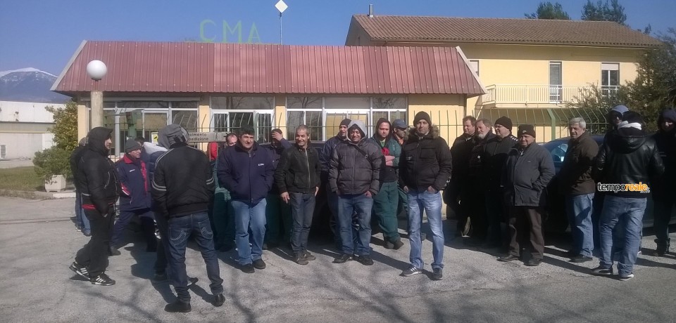Cassino / La rabbia dei lavoratori della Cma Srl: “Abbandonati da politici e istituzioni”