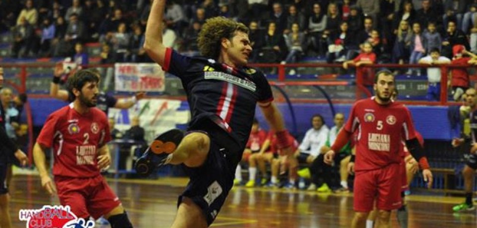 Pallamano giovanile Fondi, bella vittoria dell’Under 18 maschile che si conferma capolista, domani in campo le ragazze