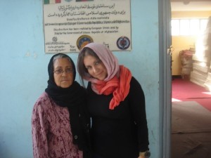 Ebe Pierini e direttrice carcere di Herat