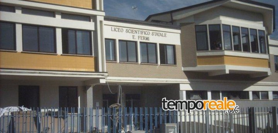 Gaeta / Al Liceo Scientifico “Enrico Fermi” conferenza sulla danza con l’ex alunna Eliana Ericina