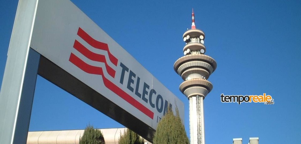 Attenzione alle tariffe: dal 1° maggio gli utenti Telecom confluiscono automaticamente in Tim