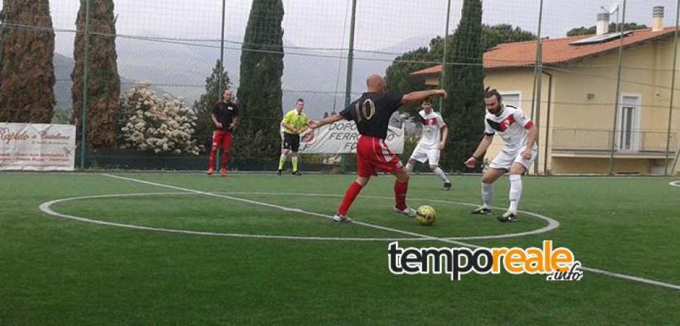 Calcio a 5 / Il DLF Formia stravince contro il Real Fondi in una stagione brillante