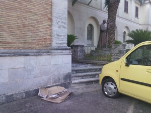 rifiuti chiesa itri 3