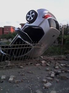 auto fuori strada via punta fiume minturno