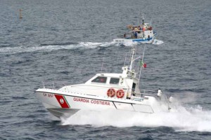 guardia costiera motovedetta CP 857