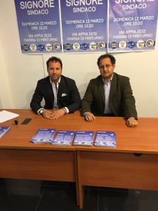 Un momento della conferenza stampa di Massimo Signore
