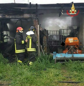incendio capanno cisterna