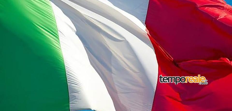 Minturno / Successo per i festeggiamenti degli studenti per i 155 anni dell’Unità d’Italia