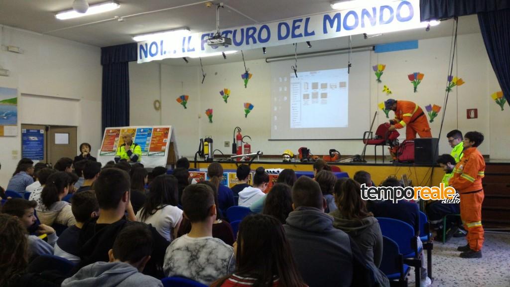 mattej incontro volontari ver