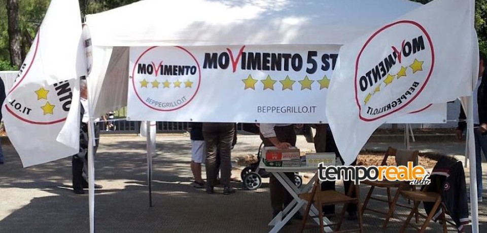 Fondi / Il M5S dice No alla riforma costituzionale e promuove una raccolta firme contro il referendum