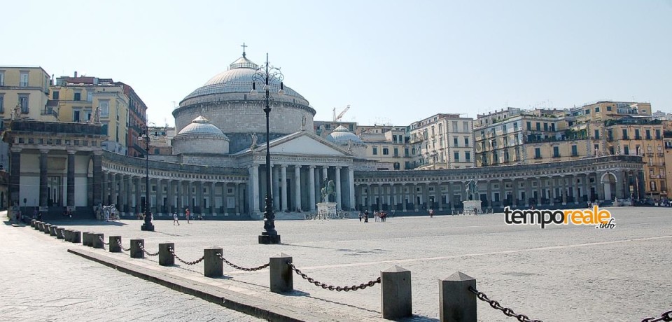 Scuola, l’Istituto Comprensivo Minturno a “La piazza incantata” in Piazza del Plebiscito a Napoli