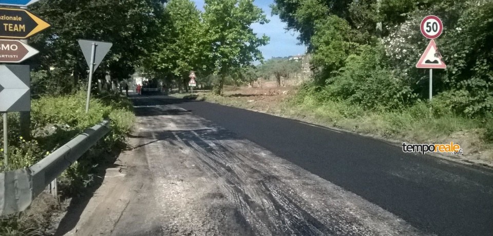 Spigno Saturnia / Iniziati finalmente i lavori di rifacimento del manto stradale di via Provinciale Grata