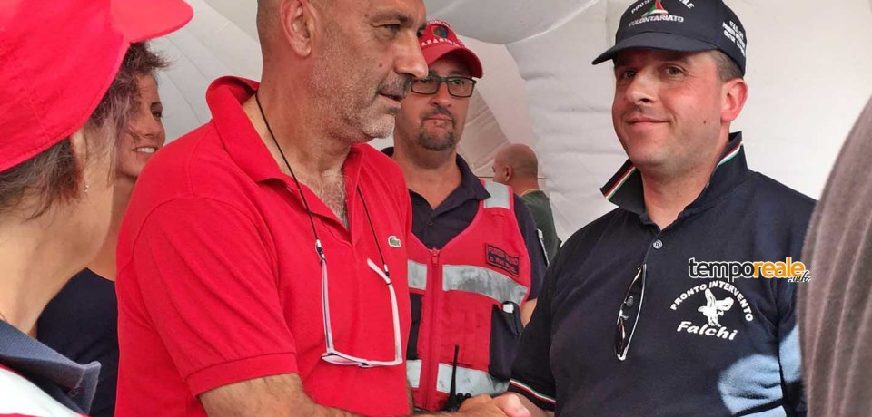 Fondi / Il sindaco De Meo incontra i “Falchi” della Protezione Civile operativi anche ad Amatrice