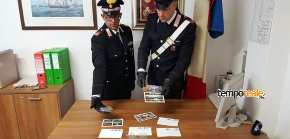 Fondi / Torna dall’Olanda con 4 cartoline postali fatte di marijuana, 22enne denunciato