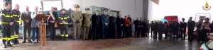 tn_foto-1-con-tutte-le-autorita-militari-e-civili-presenti-alla-manifestazione-presso-il-distaccamento-vv-f-di-gaeta