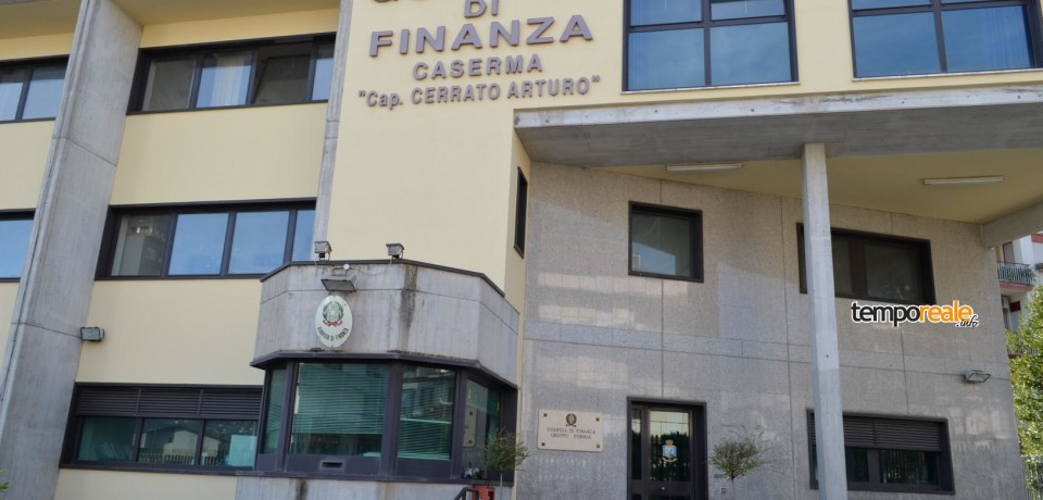 Gaeta / La guardia di Finanza arriva in comune per le piste ciclabili