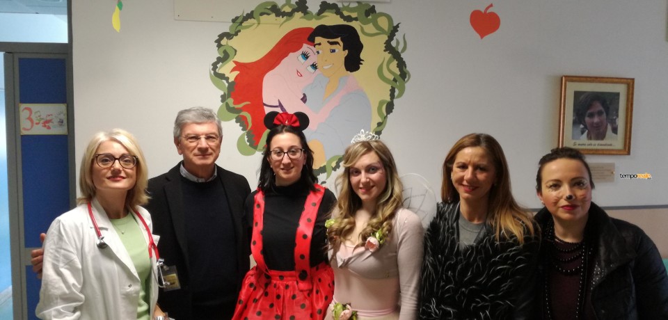 Cassino / Il carnevale di Pontecorvo rallegra i bambini dell’ospedale Santa Scolastica