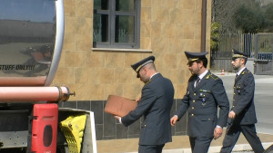 contrabbando alcool guardia di finanza caserta 2