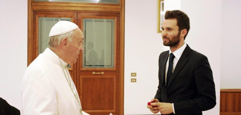Cassino / Un film con Papa Francesco: presentato in Vaticano “Beyond the Sun”