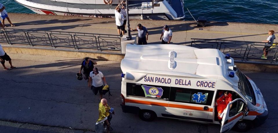 Formia / Cade dalla moto d’acqua, salvato dalla guardia costiera