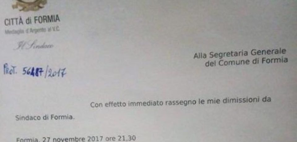 Formia / Finisce un’era, si dimette il sindaco Sandro Bartolomeo