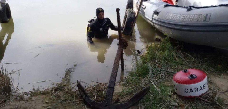 Rinvenuti reperti storici dal Nucleo Carabinieri Subacquei nel fiume Garigliano