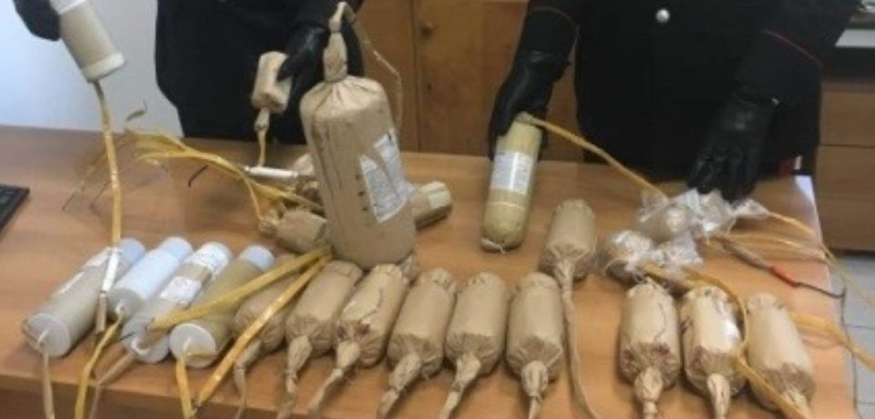 Scauri / Deteneva fuochi pirotecnici vietati: 54enne denunciato
