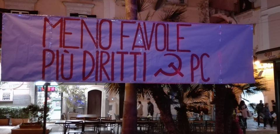Gaeta / “Meno favole, più diritti”: protesta del Partito Comunista contro le luminarie