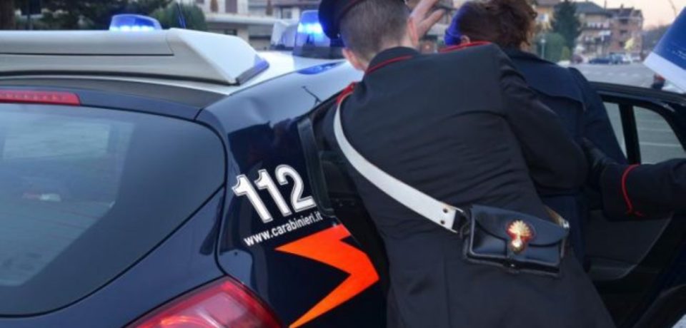 Fondi/ Estorsione in flagranza, cinque arresti