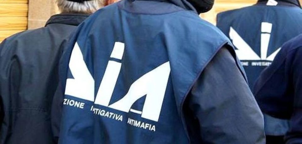 Sud pontino preda dei clan, interrogazione di Lannutti