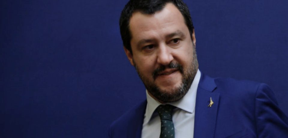 Ventotene / La minoranza attacca il sindaco Santomauro: “Consiglio illegittimo, intervenga Salvini”