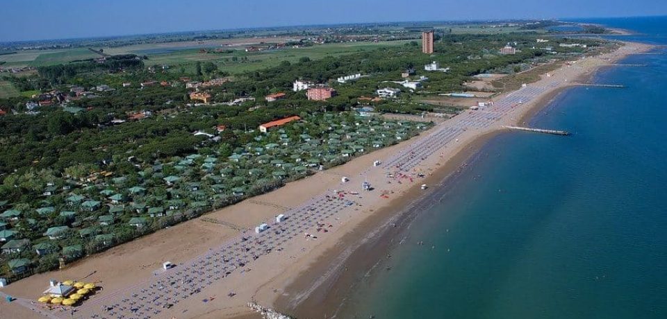 Inquinamento sul litorale domitio, Acqualatina sotto processo