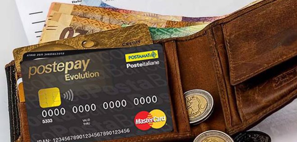 Minturno / Truffe sulle Postepay, due ragazzi vittime di phishing