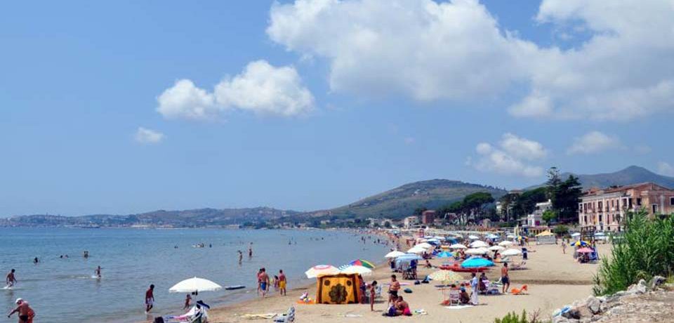 Formia / Accessi alle spiagge per i disabili, la Consulta: “C’è ancora molto da fare”