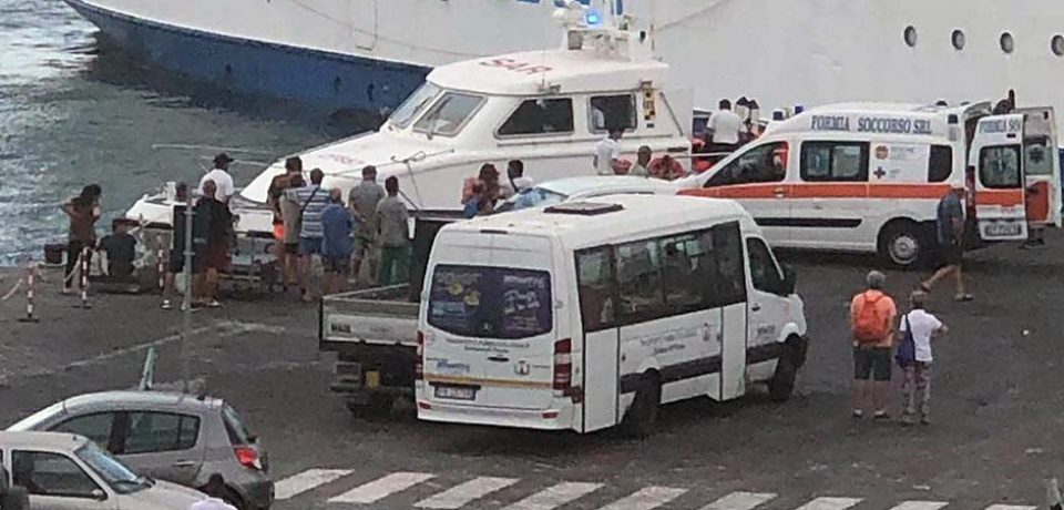 Ponza / Colto da infarto in mare, muore in ospedale