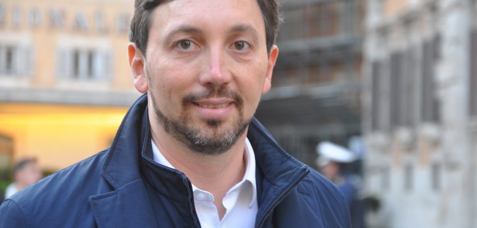 Gaeta / Il deputato Raffaele Trano espulso dal gruppo M5S alla Camera